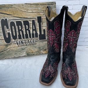 Corral boots
